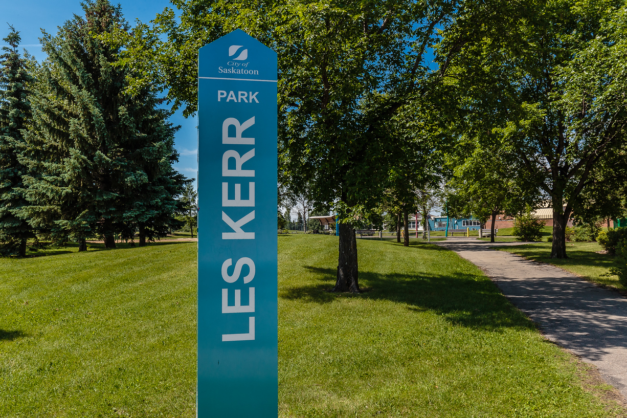 Les Kerr Park is located in the Forest Grove neighborhood of Saskatoon.